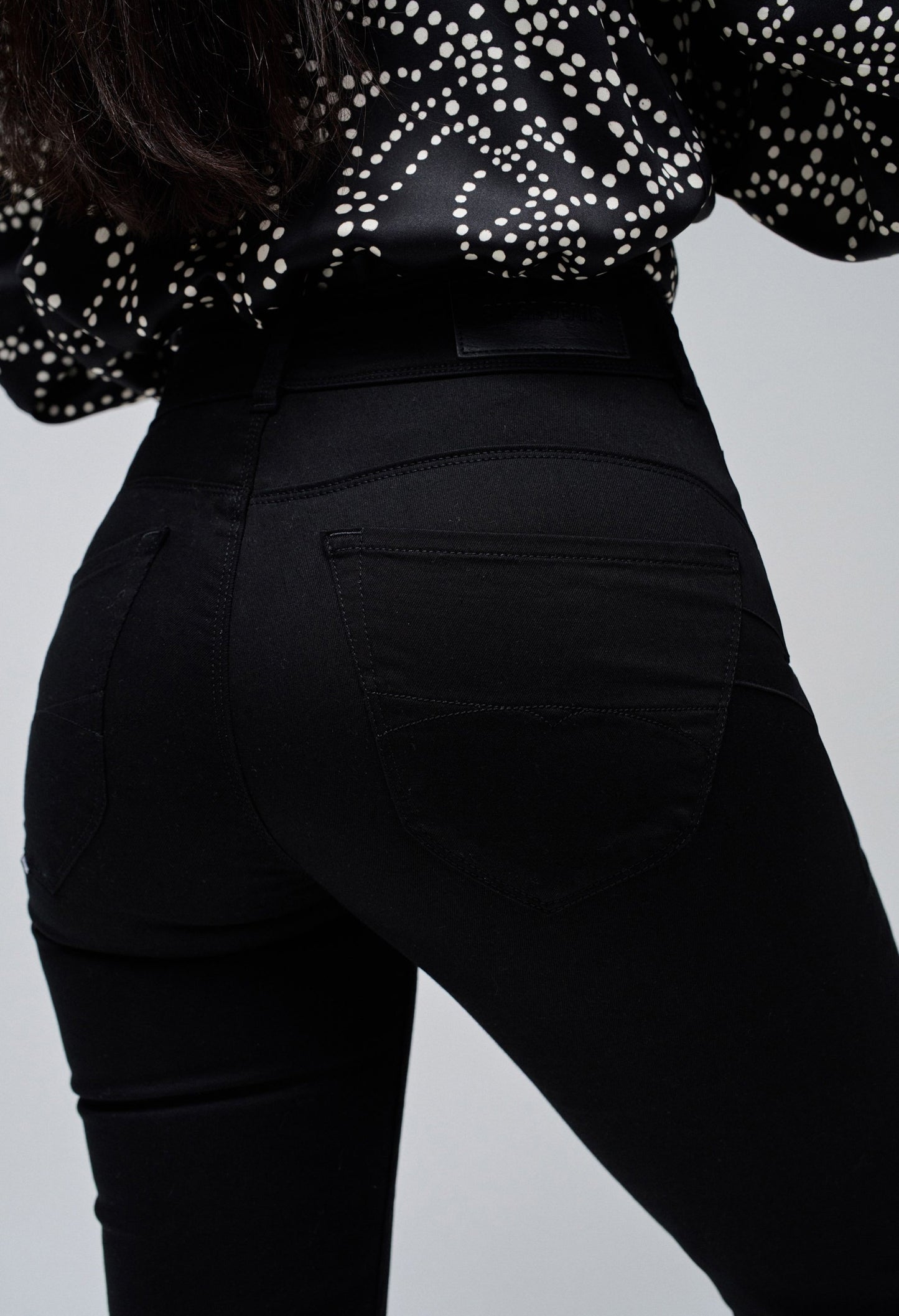 Secret Push In Straight Jeans