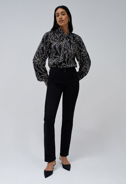 Secret Push In Straight Jeans