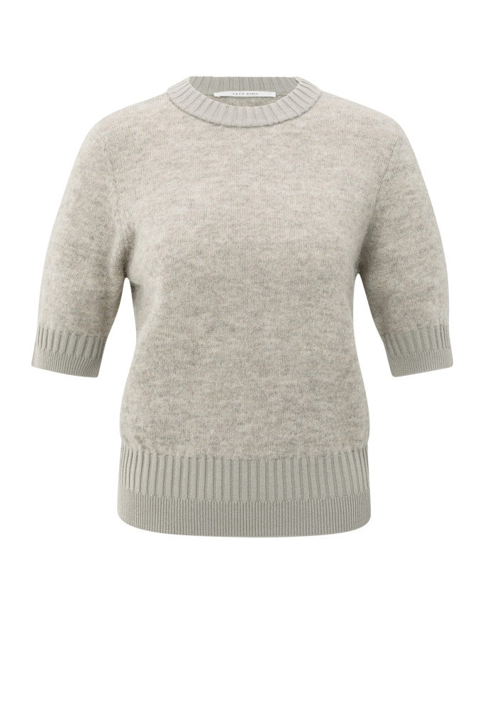 Knitted short sleeve sweater