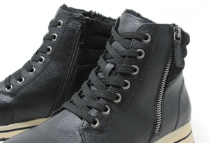 High Top Trainer