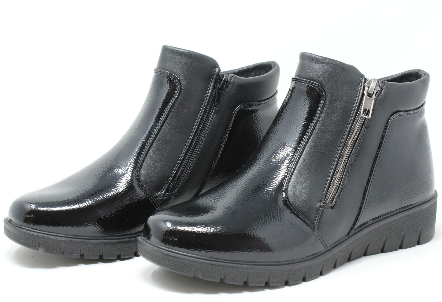 Comfort Fit Zip Boot