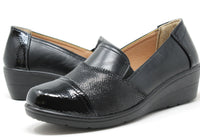 Patchwork Design Wedge Loafer