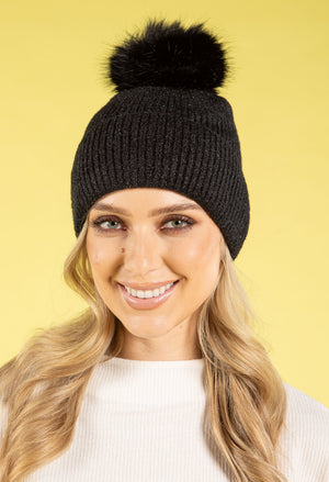 Ribbed Knit Pom Pom Beanie