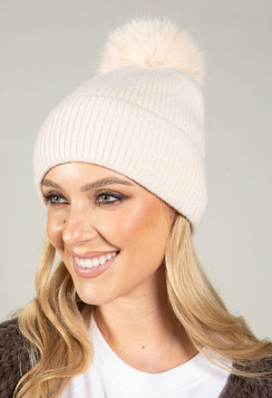 Ribbed Knit Pom Pom Beanie