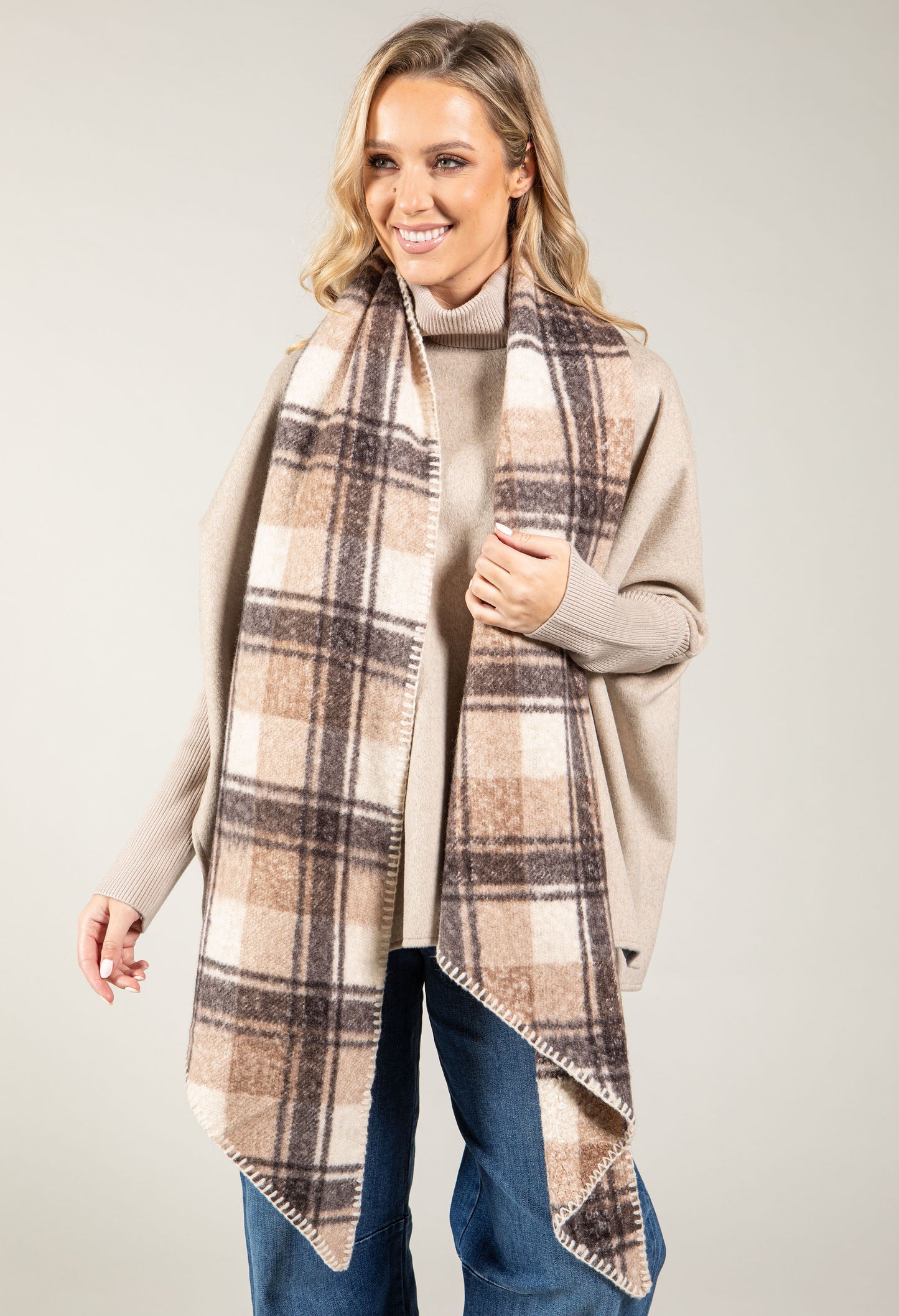 Soft Boucle Check Scarf