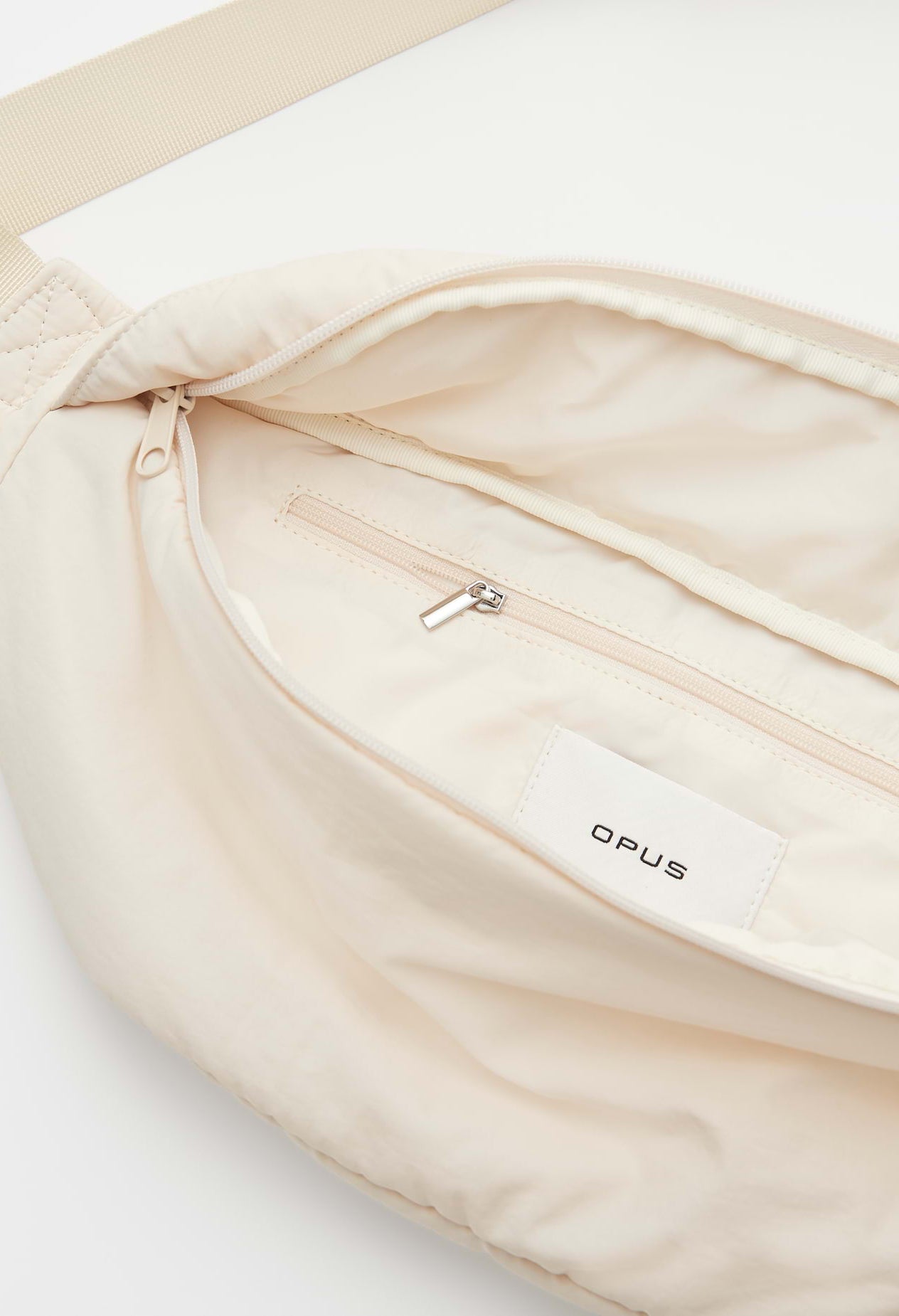 Astrela Crossbody Bag