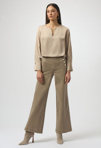 Chic V-neck Long-sleeve Blouse