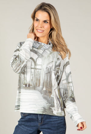 Gallery print Turtleneck Knit Top
