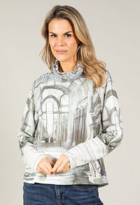 Gallery print Turtleneck Knit Top