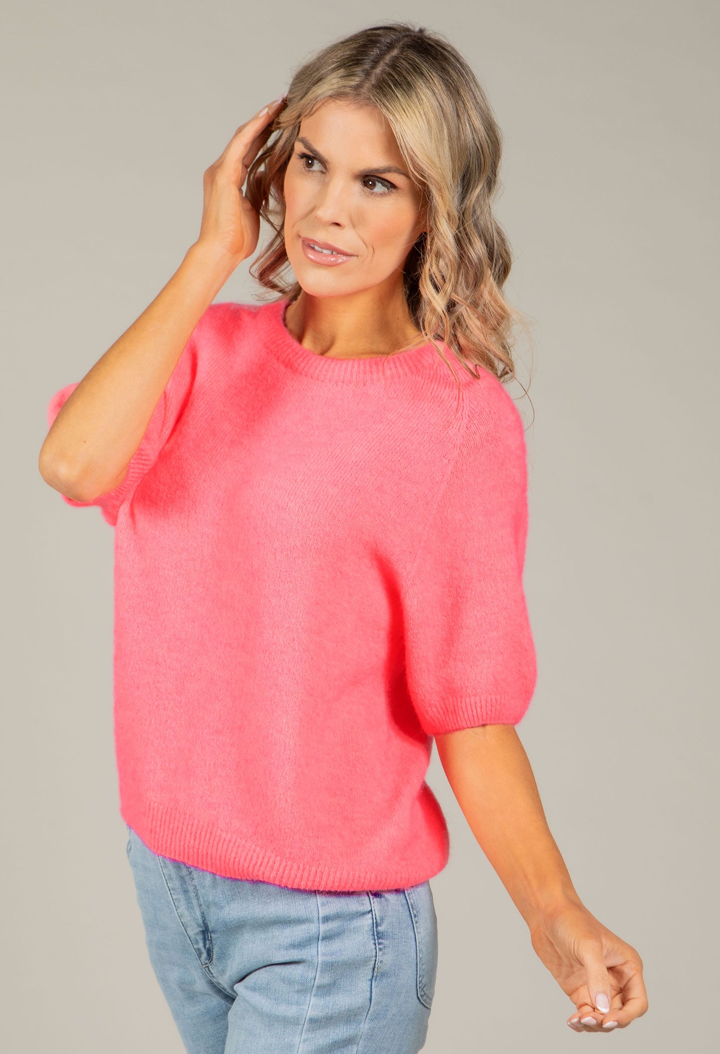 Round Neck Short Sleeve Sweater in Superfine Alpaca