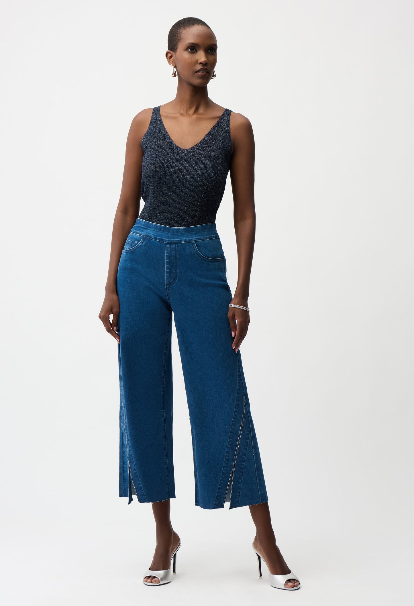 High-waisted Cropped Jeans
