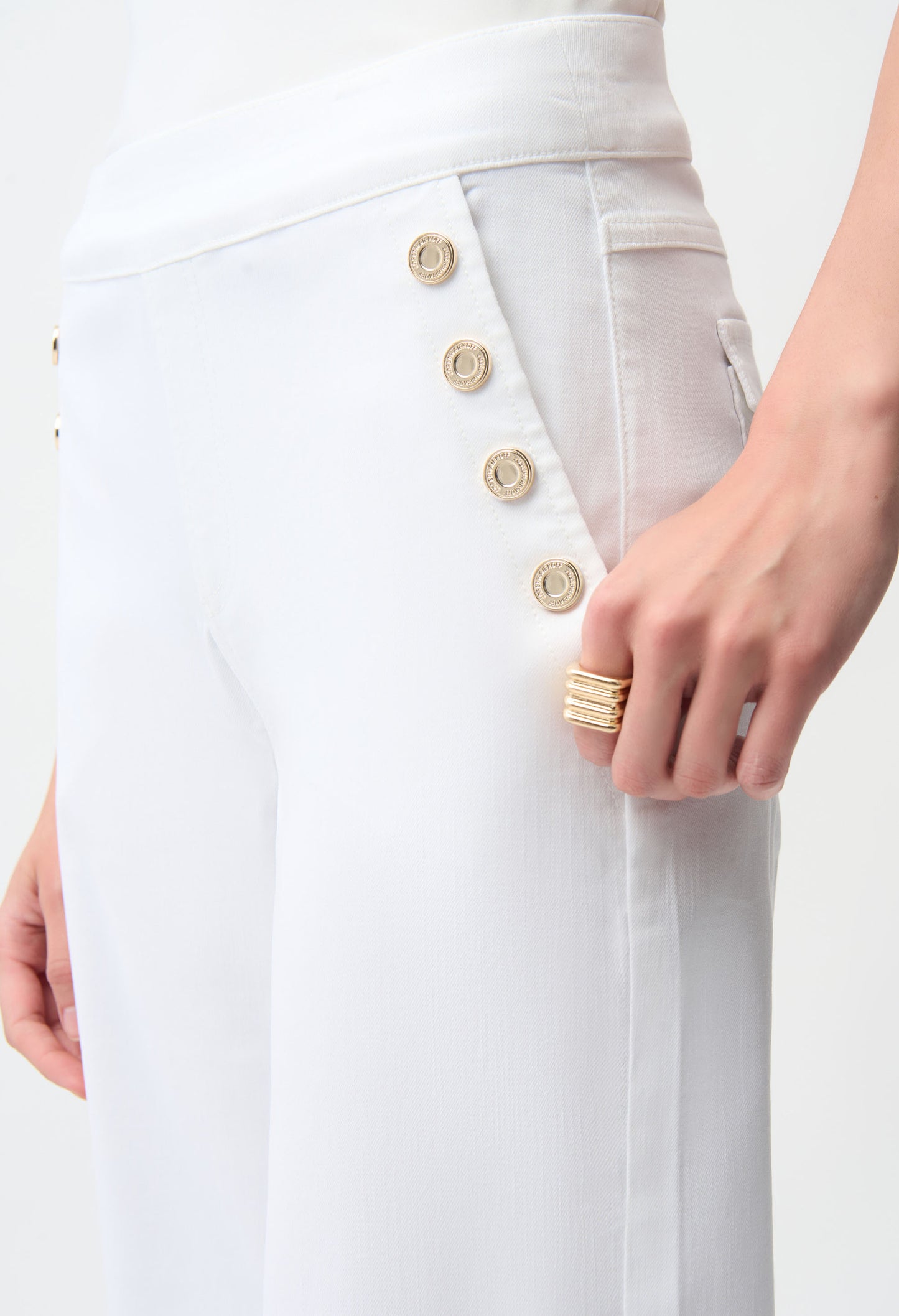 High-waisted Flare Jeans