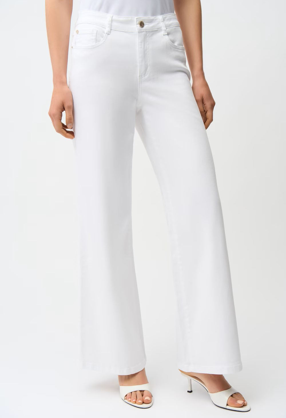 Mid-rise Wide-leg Jeans