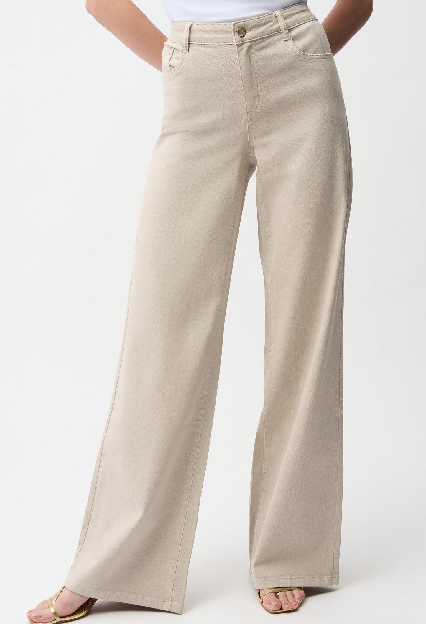 Mid-rise Wide-leg Jeans