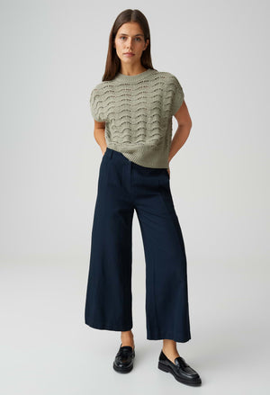 Pydra Summery knitted top