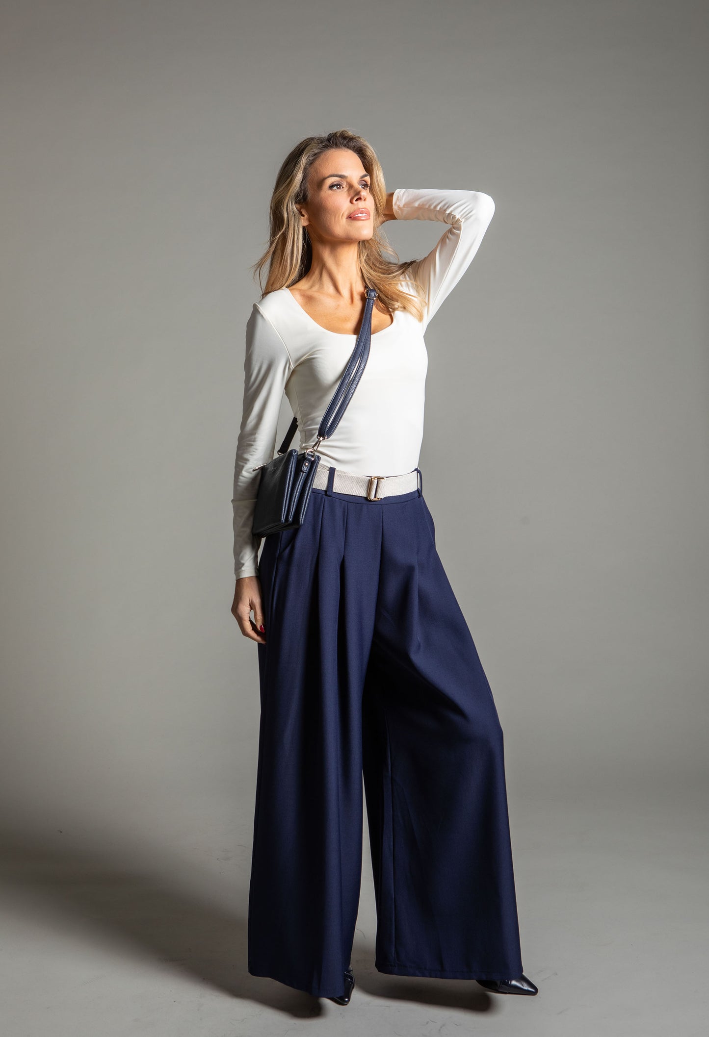 Regular Wide Leg Belted Trousers