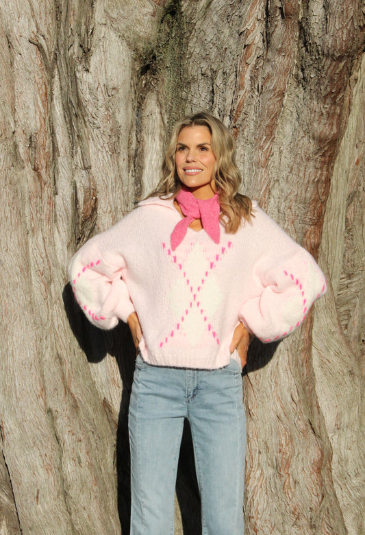 Argyle Design V-Neck Knit Jumper