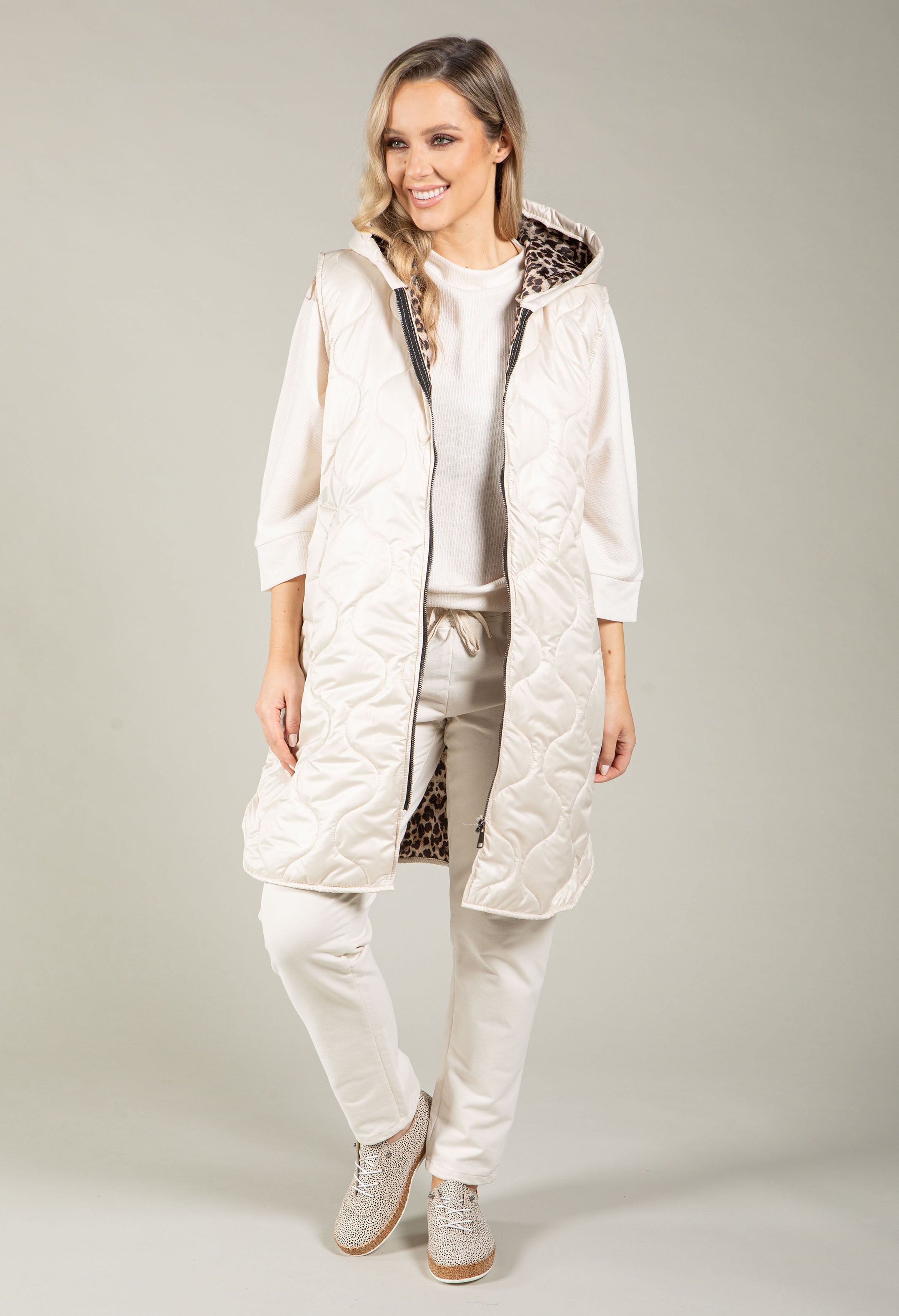 Longline Quilted Gilet – Pamela Scott