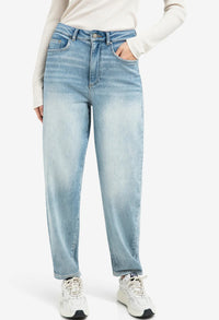 Loose Fit High Waist Jeans