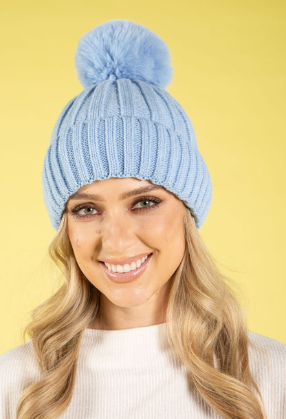 Chunky Knit Pom Pom Beanie