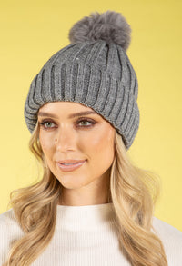 Chunky Knit Pom Pom Beanie