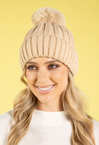 Chunky Knit Pom Pom Beanie