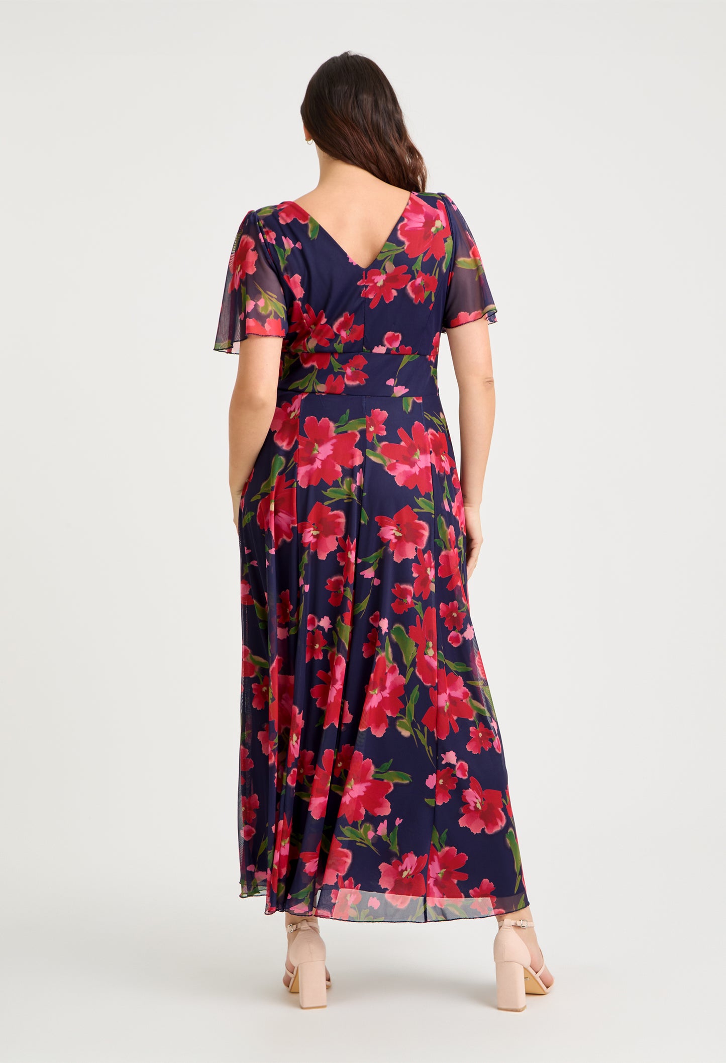 Isabelle Curve+ Angel Sleeve Maxi Dress