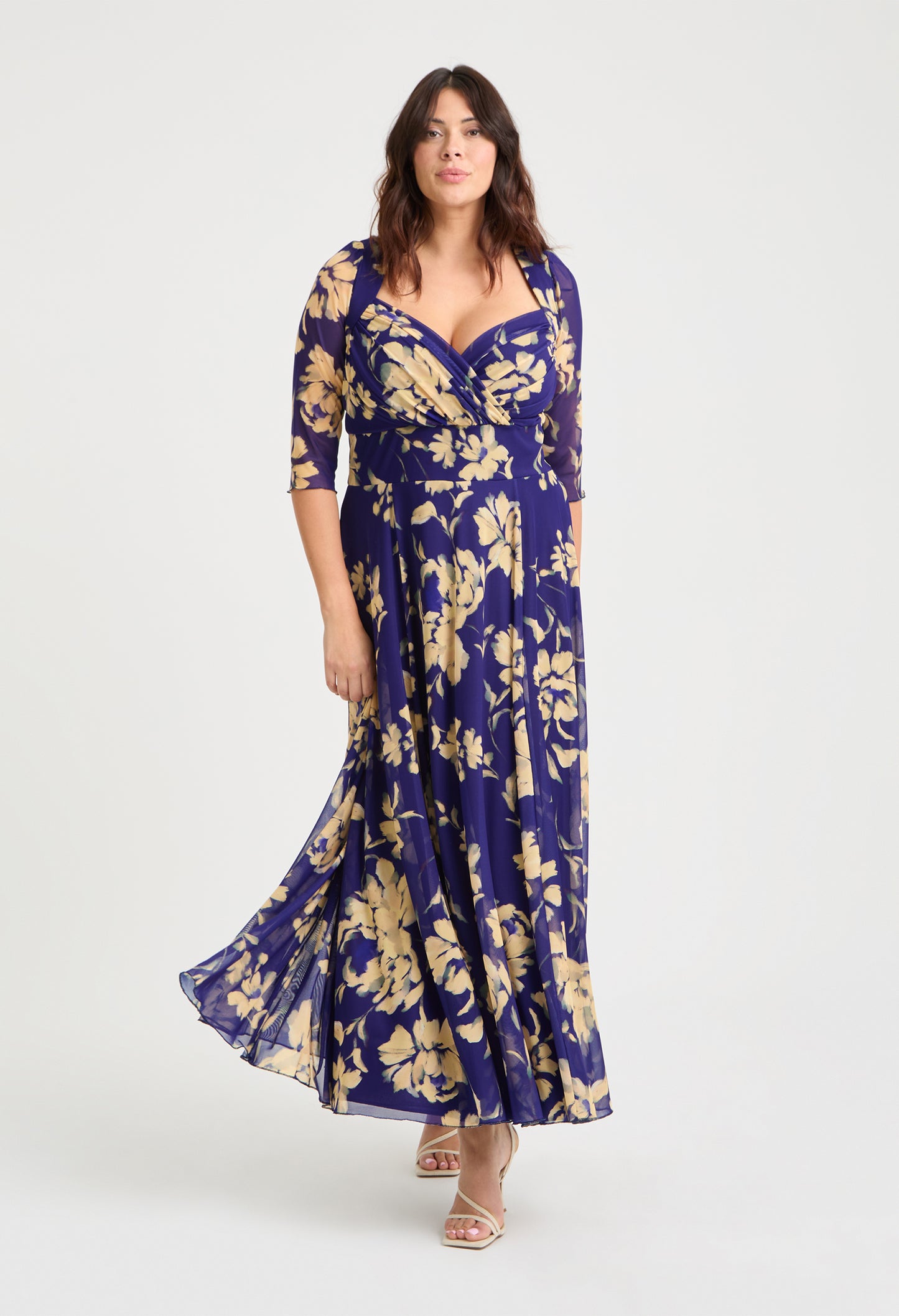 Elisabeth Bolero Wrap Curve+ Maxi Dress