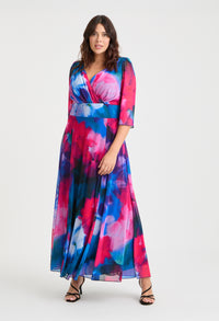 Verity Curve+ Maxi Dress
