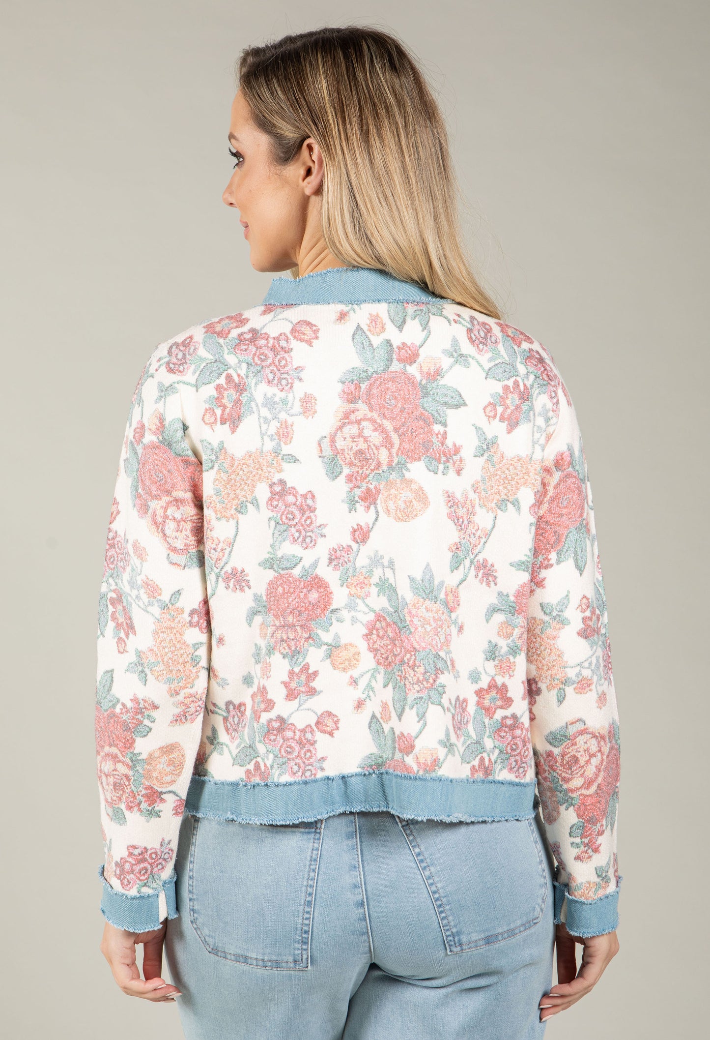 Floral Design Knit Cardigan