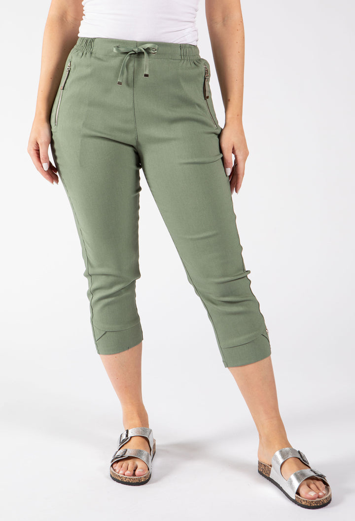 Zip Pocket Capri Trousers