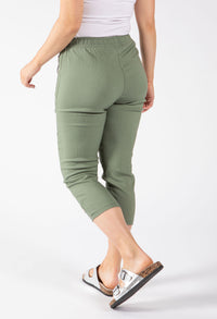 Zip Pocket Capri Trousers