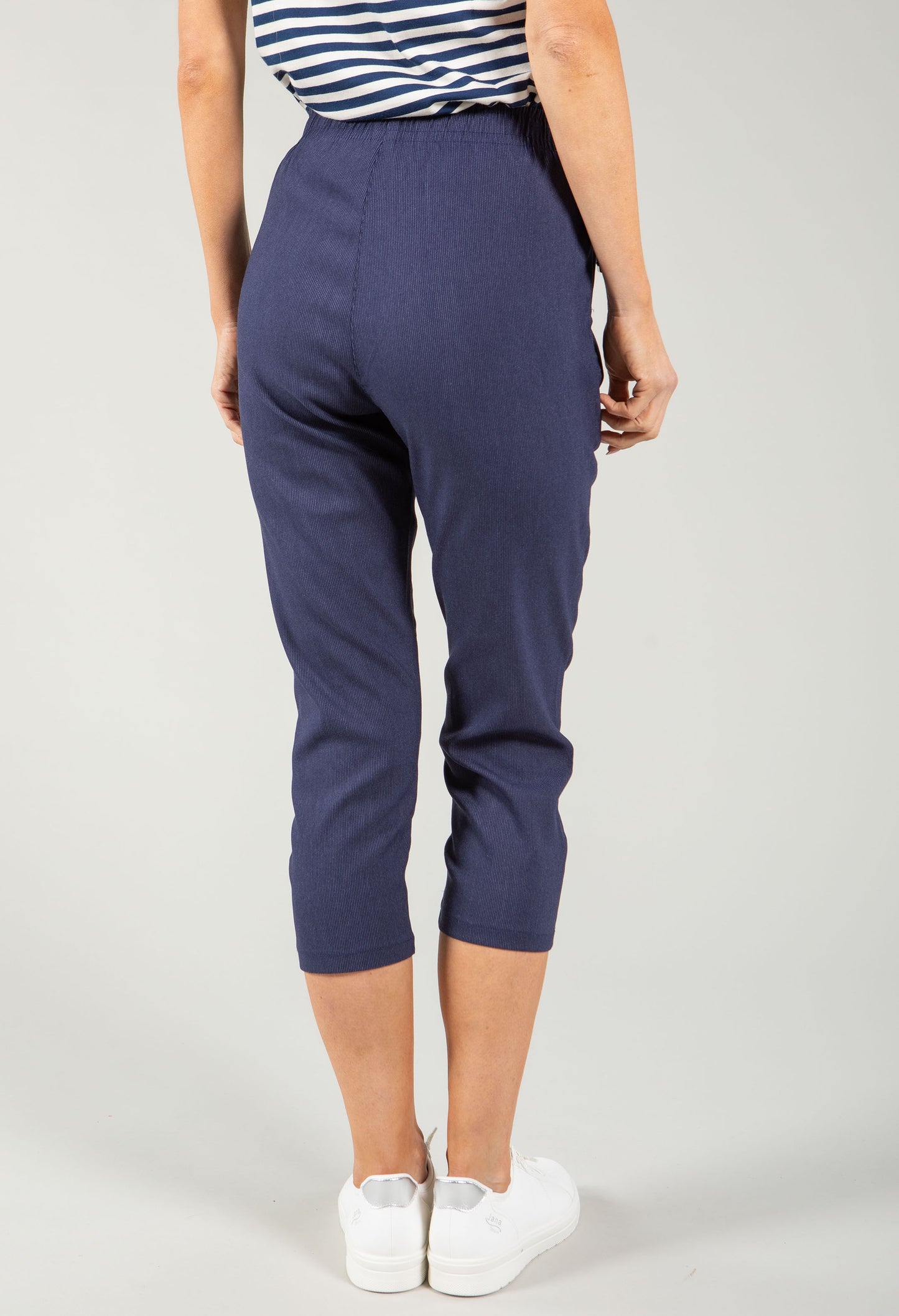 Zip Pocket Capri Trousers