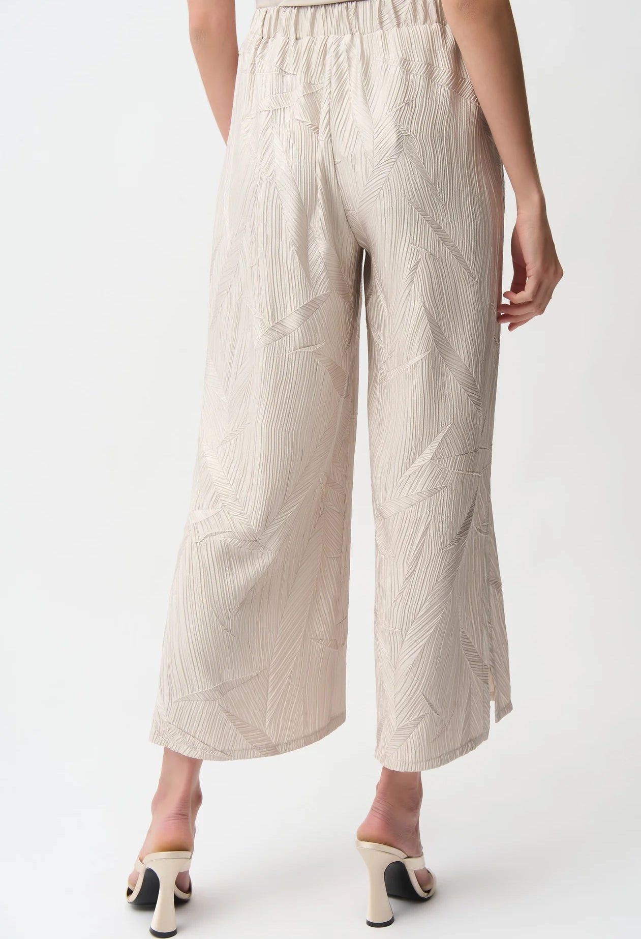 Mid-rise Abstract Trousers