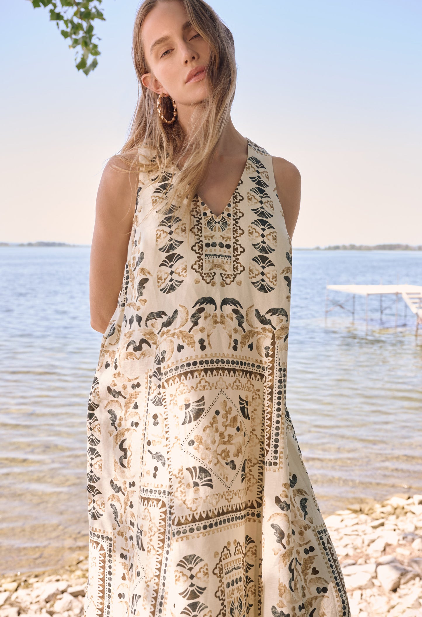 Floral Sleeveless Maxi Dress