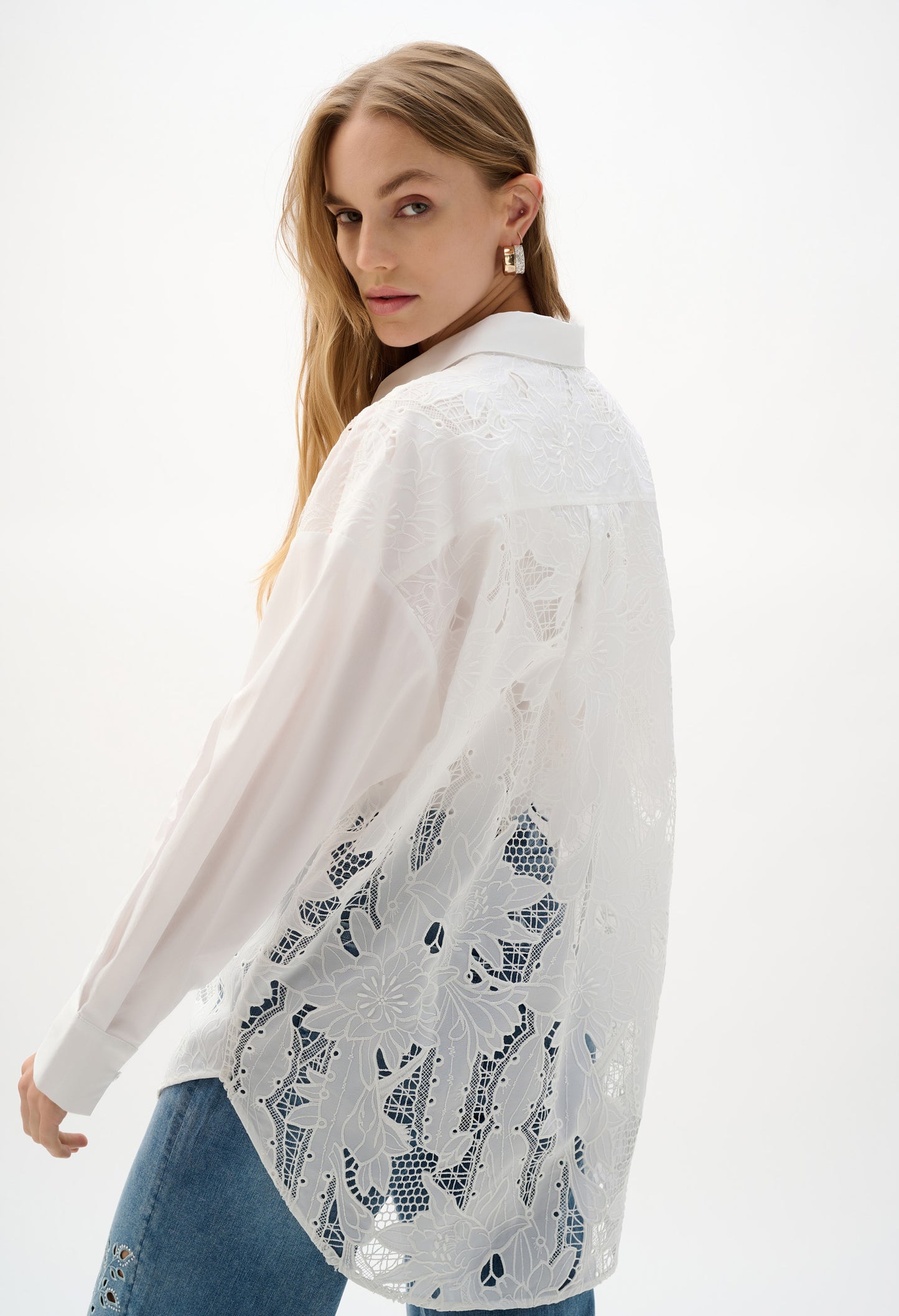 Floral Lace Buttoned Top