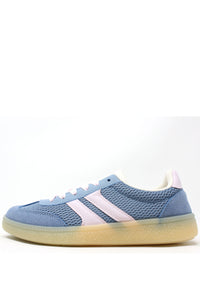 Contrast Stripe Trainer