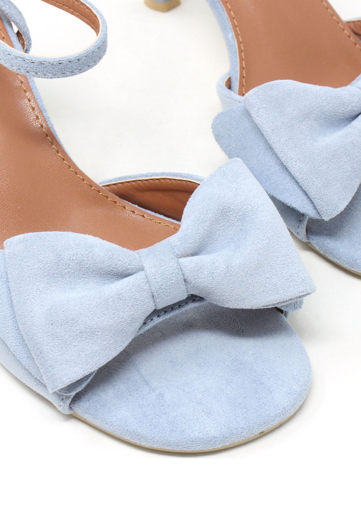 Bow Heels