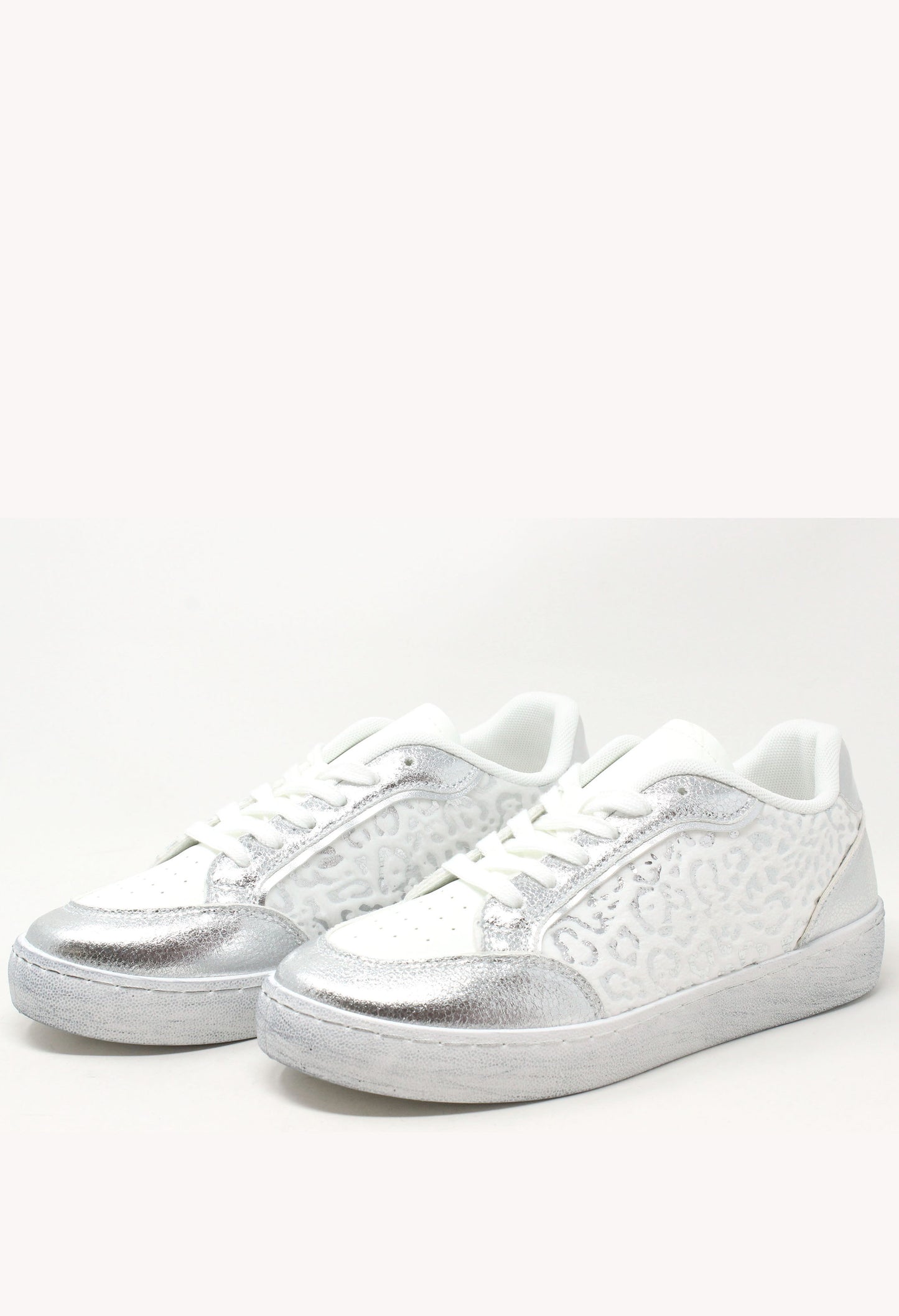 Metallic Leo Trainer