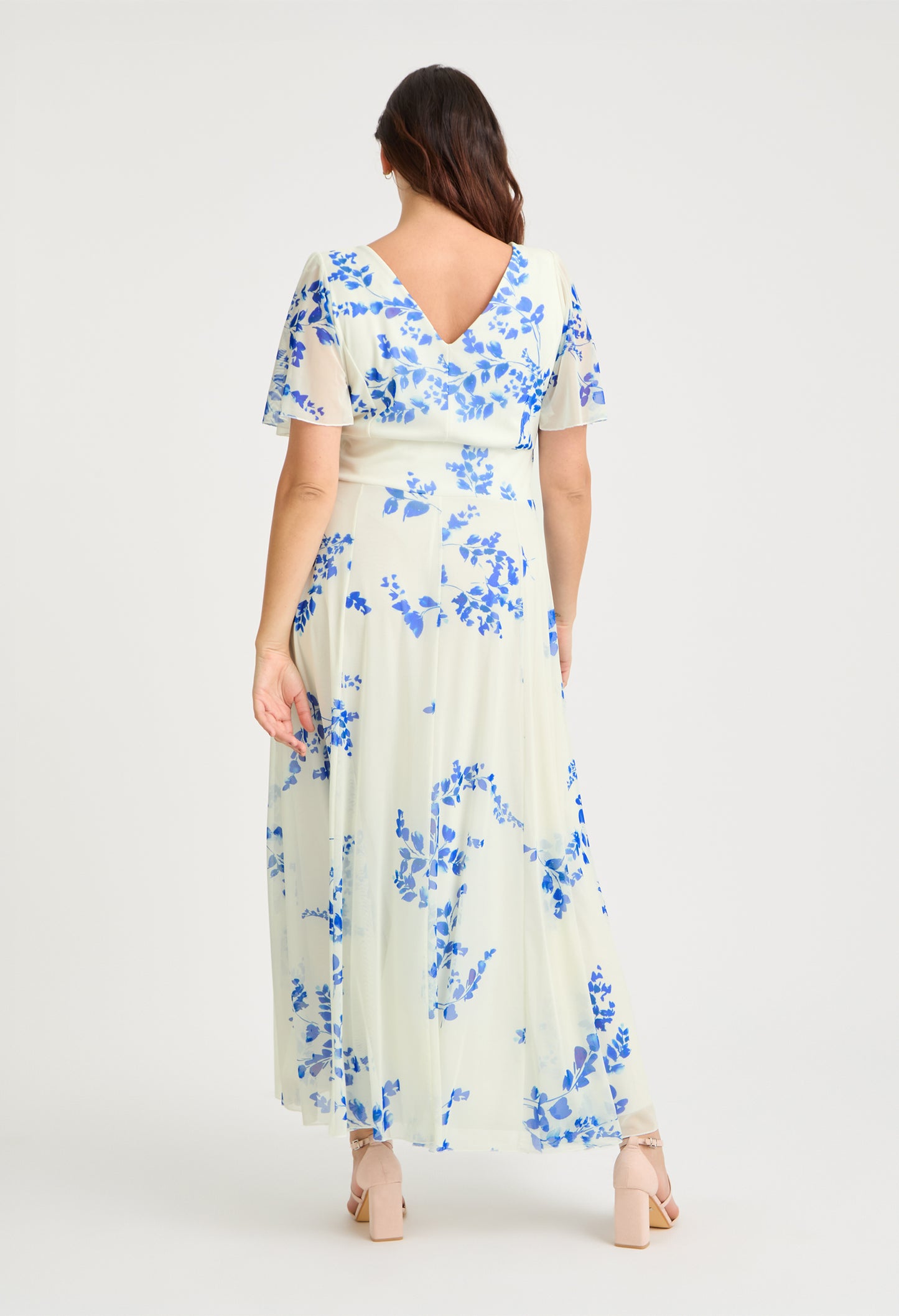 Isabelle Curve+ Float Sleeve Maxi Dress