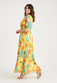 Verity Curve+ Maxi Dress