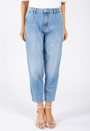 Talyssa Barrel Fit Jeans