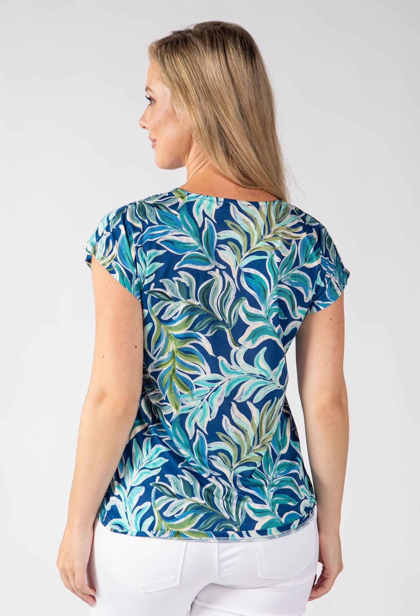 Tlagoon Leaf Print Top