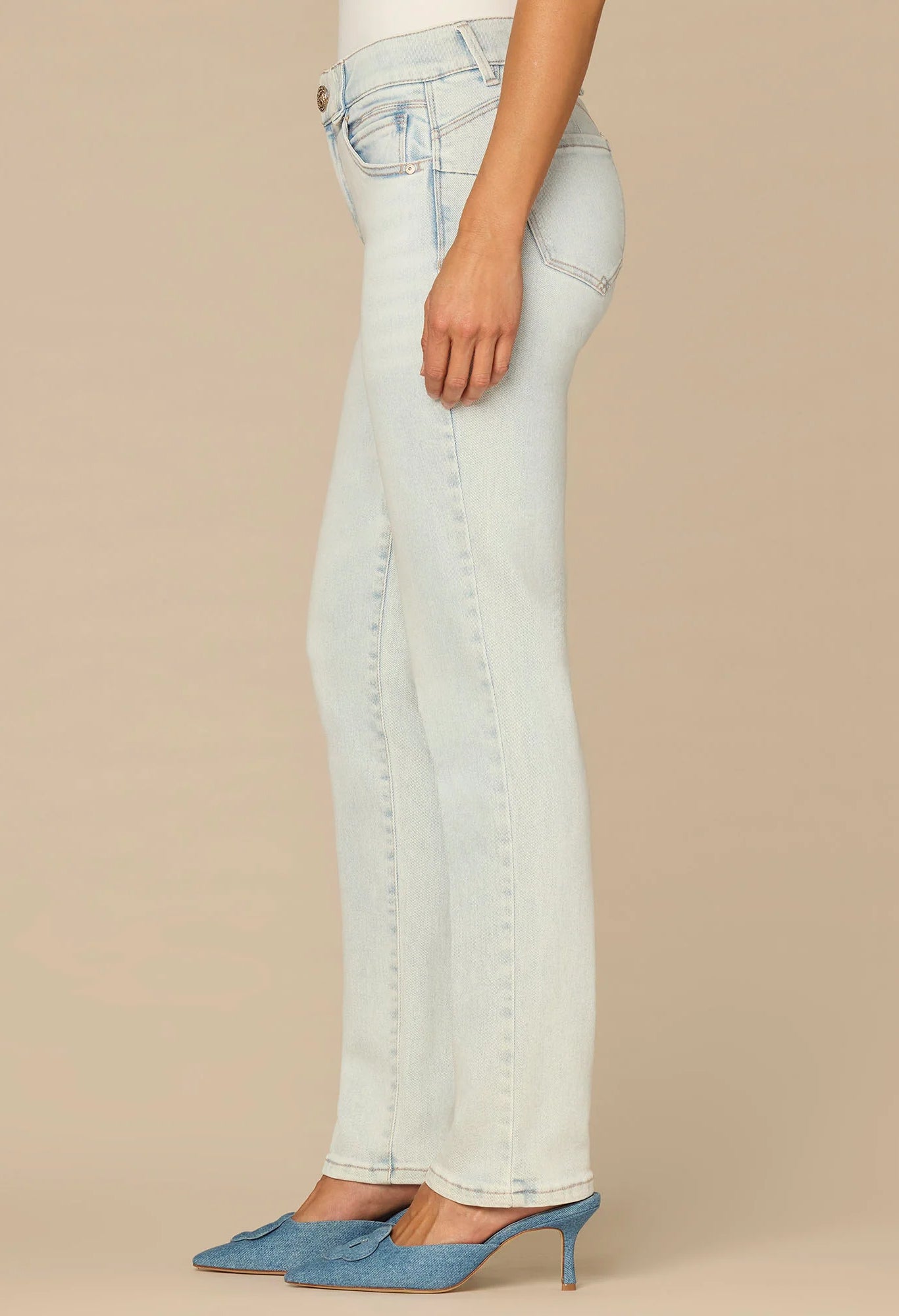 “Ab”solution® Mid-Rise Booty Lift Straight Leg Jeans