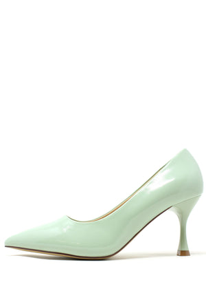 Lacquer Look Heel