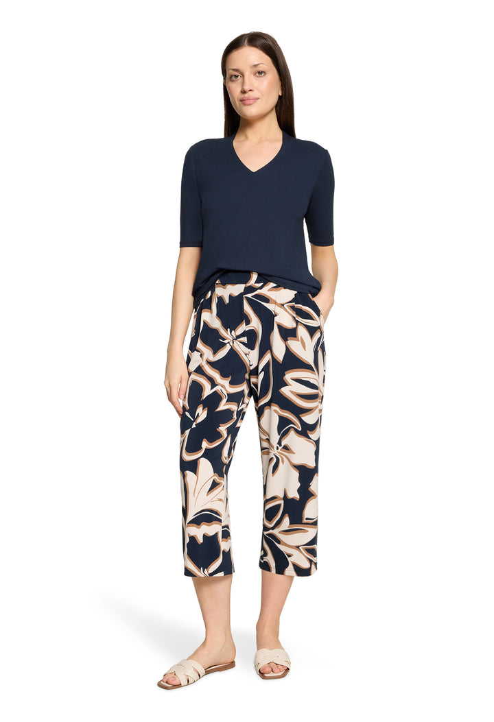 Floral Print 3/4 Length Trousers