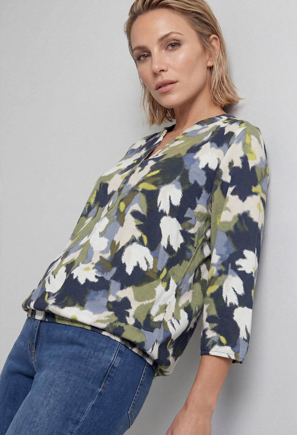 Abstract Print Top