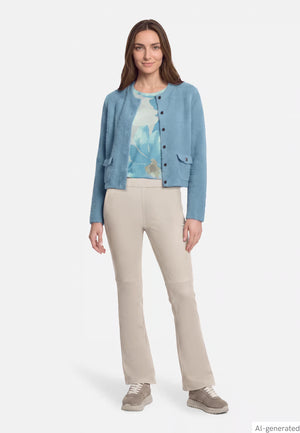 Knit Cadigan With Patch Pockets