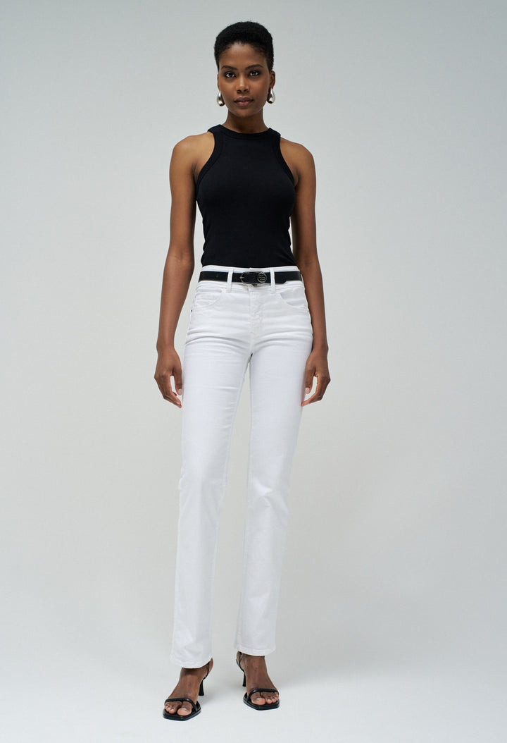 Secret Push In Straight Jeans