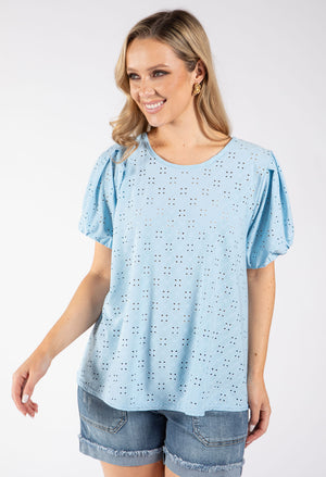 Paca Floral Embroidery Top